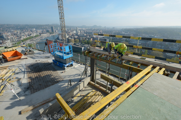 tour des finances à Liège